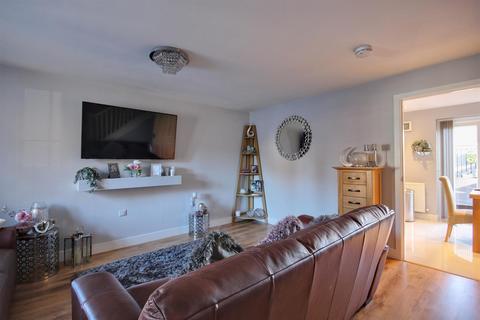 17 Halecroft Park, Kingswood, Hull, HU7 3GQ