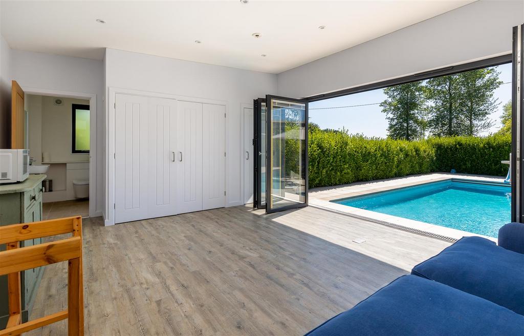 Pool House