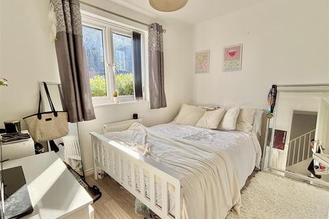 22 Cecil Place, Lytchett Matravers, Poole, BH16 6FG