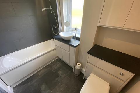 3 bedroom terraced house for sale, Silkin Way, Newton Aycliffe
