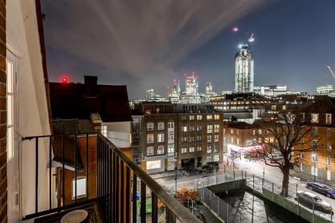 4 bedroom apartment to rent, Clifton House , Club Row, London E2