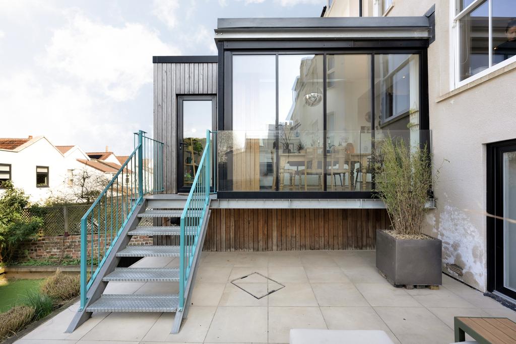 11 Contemporary Exterior