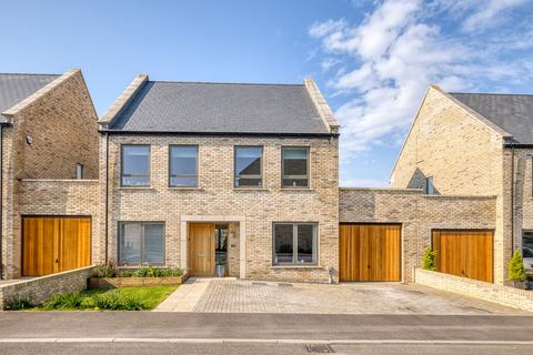 12 Burfitt Road, Ansford, Castle Cary, BA7 7FP