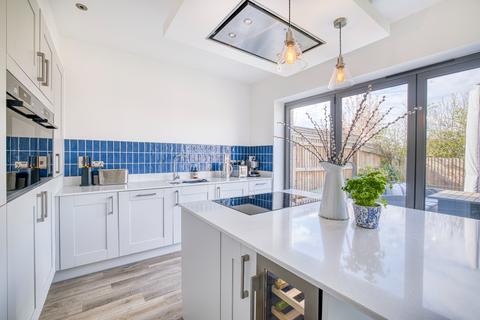 12 Burfitt Road, Ansford, Castle Cary, BA7 7FP