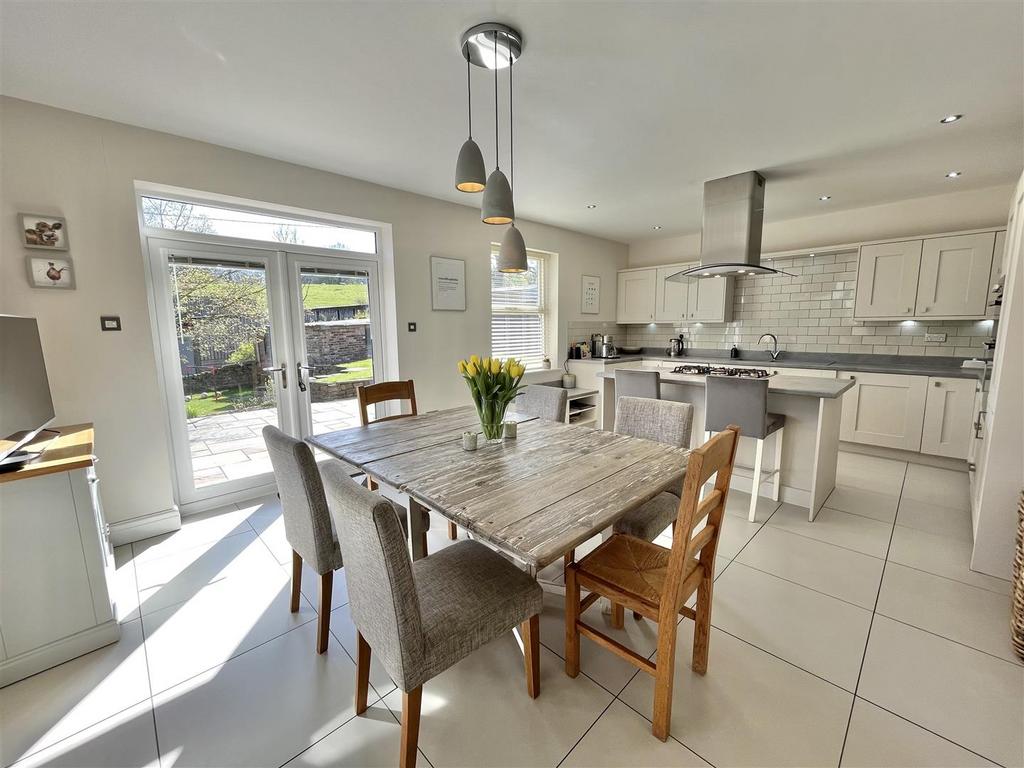 Dining Kitchen