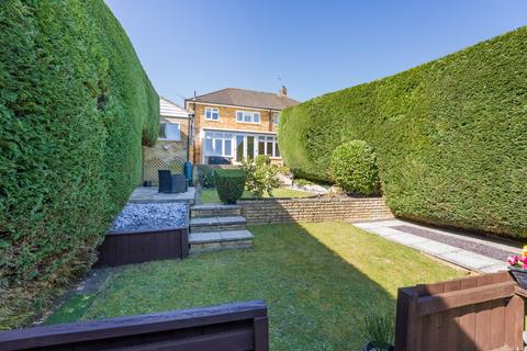 3 bedroom semi-detached house for sale, Pomeroy Close, Amersham