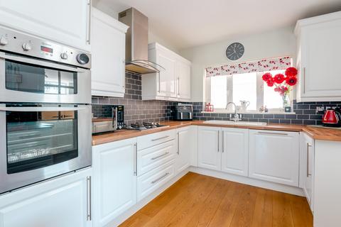 3 bedroom semi-detached house for sale, Pomeroy Close, Amersham