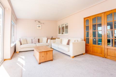 3 bedroom semi-detached house for sale, Pomeroy Close, Amersham