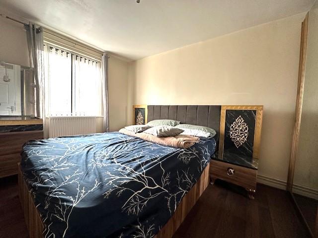 Double bedroom rear.jpg