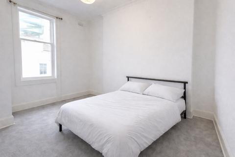 2 bedroom flat to rent, Brunswick Place, Hove, BN3