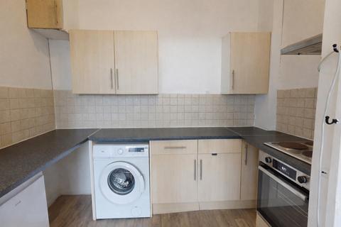 2 bedroom flat to rent, Brunswick Place, Hove, BN3