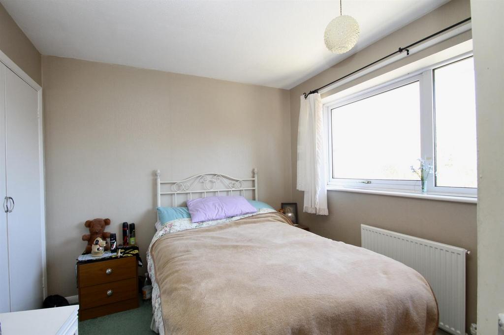 Bedroom 2.jpg