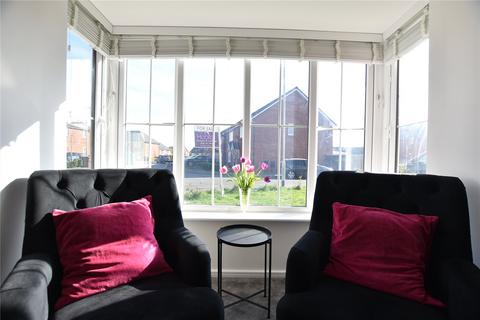 4 bedroom semi-detached house for sale, Park Close, Royton, Oldham, Greater Manchester, OL2