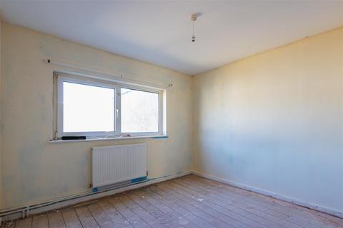 13 Michaelston Close, Barry, CF63 1SG