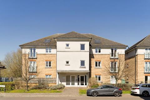 undefined, Fairwater Drive, Shepperton