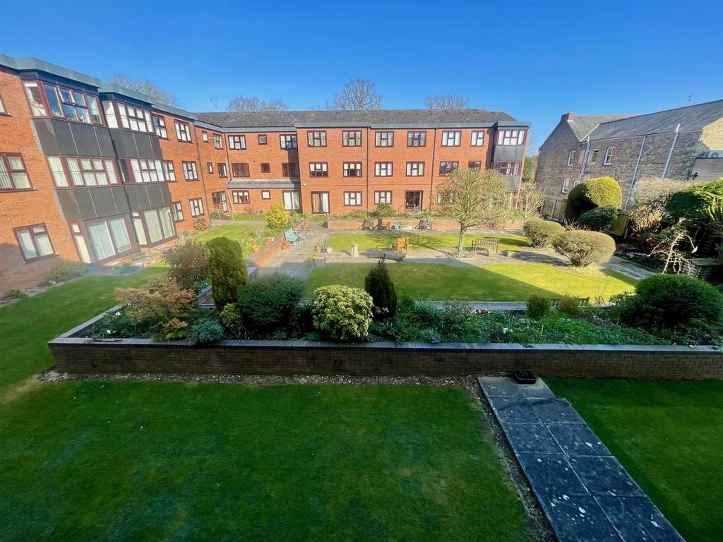 Garden View.jpg
