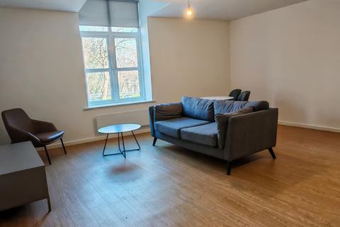 1 bedroom flat to rent, Shiffnall Street, Bolton, BL2