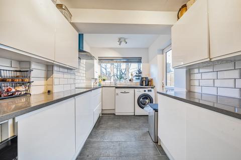 3 bedroom terraced house for sale, Aylsham Drive, Ickenham, Uxbridge