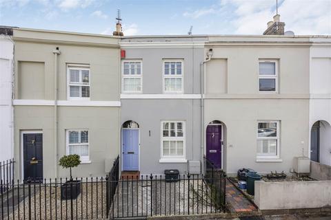 2 bedroom house for sale, Lypiatt Street, Tivoli