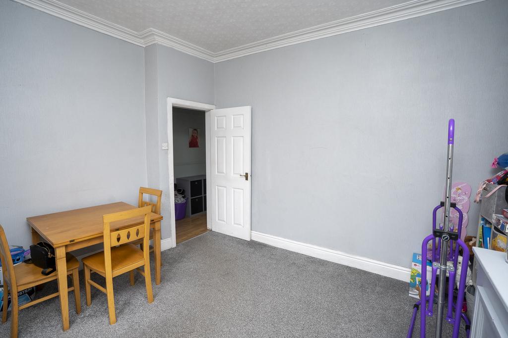 3 bedroom