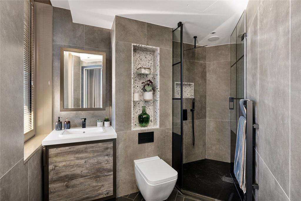 Ensuite