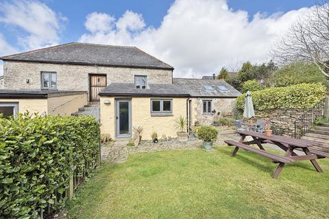 4 bedroom detached house for sale, Mawnan Smith - between Falmouth and the Helford River