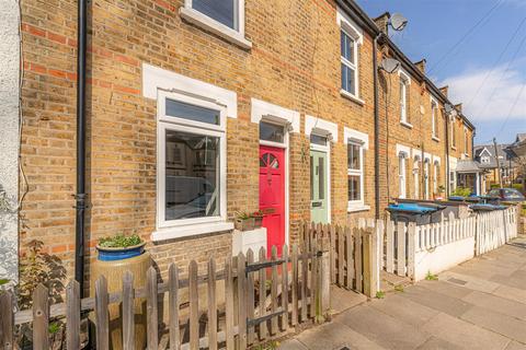 3 bedroom house for sale, Chase Side Crescent, Enfield