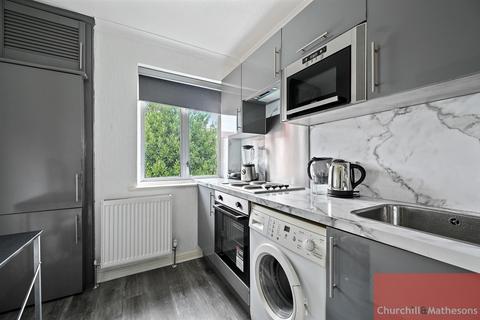 4 bedroom house for sale, Braid Avenue, London, W3
