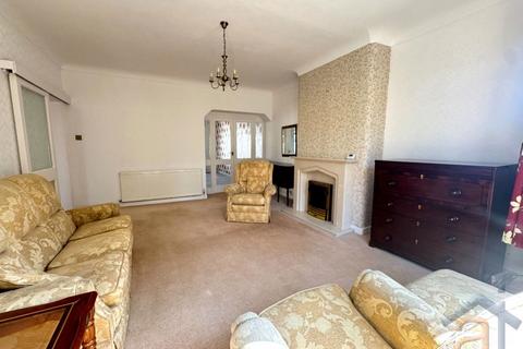 3 bedroom semi-detached bungalow for sale, Gloucester Road Southport PR8 2AU