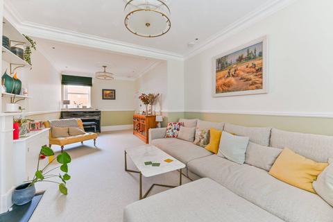 10 Alexandra Road, London, SE26 5NL