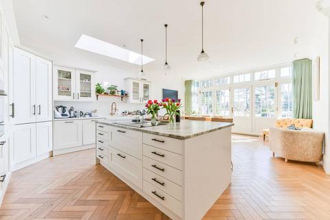 10 Alexandra Road, London, SE26 5NL