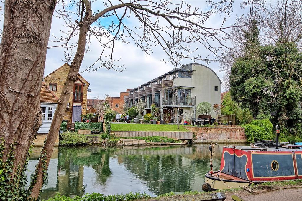 Riverside development