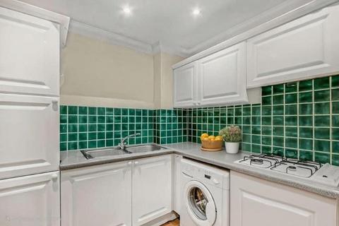 2 bedroom flat for sale, St. George's Drive, SW1V