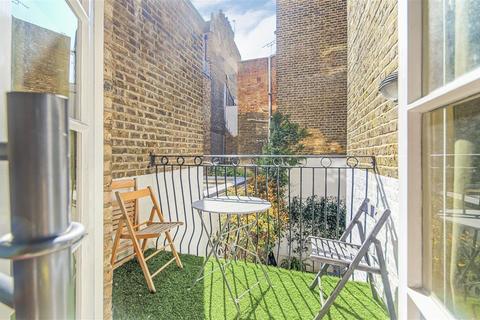 2 bedroom flat for sale, St. George's Drive, SW1V