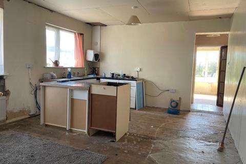 White Gate Blundeston Road, Corton, Lowestoft, NR32 5DD