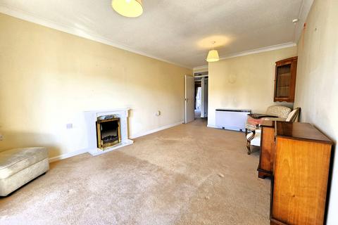 2 bedroom flat for sale, Sharon Road, West End, Southampton