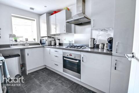 17 Chester Drive, Doncaster, DN4 5NS