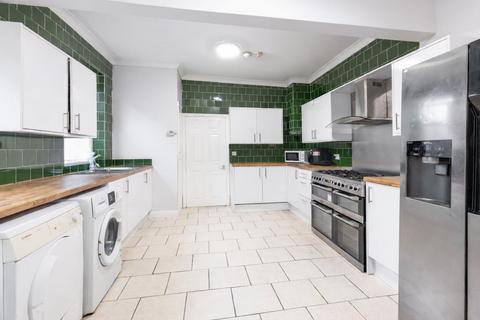 7 bedroom terraced house for sale, Fitzroy Street, Hull, HU5