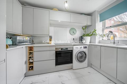1 bedroom flat to rent, Henry Doulton Drive London SW17