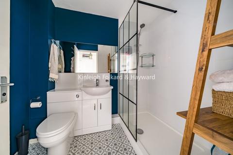 1 bedroom flat to rent, Henry Doulton Drive London SW17