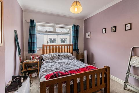 3 bedroom terraced house for sale, High Street, Macclesfield SK11 7QS