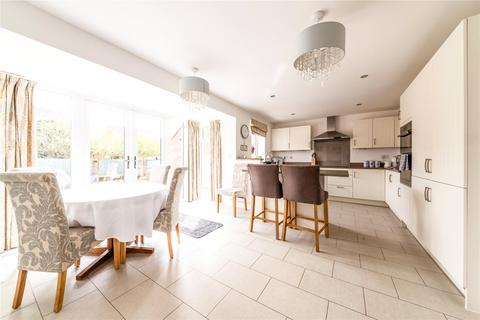 4 bedroom detached house for sale, Mays Drive, Westbury