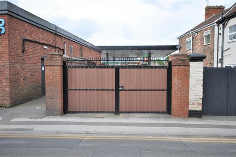 1 bedroom apartment for sale, South Parade, Thorne, Doncaster