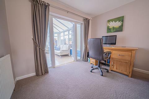 20 Brentwood Close, Solihull, B91 1UL