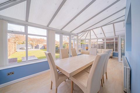 20 Brentwood Close, Solihull, B91 1UL