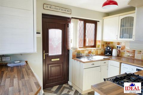 48 Coniston Road, Askern, Doncaster, DN6 0EH
