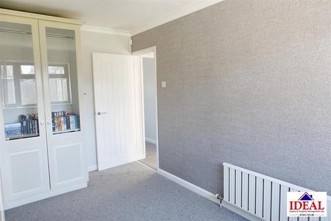 48 Coniston Road, Askern, Doncaster, DN6 0EH