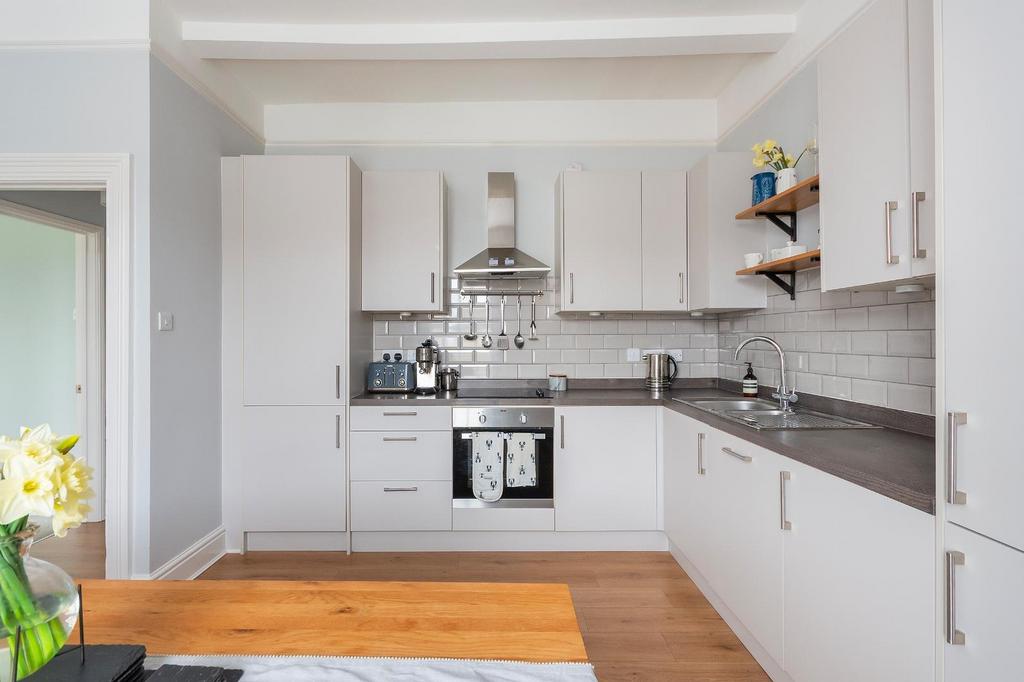 F1 F0 F1 CRSA - Kitchen Diner A.jpg