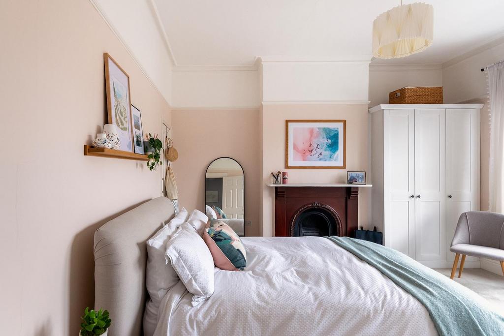 F1 F0 F1 CRSA - Bedroom G.jpg
