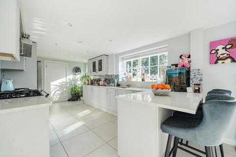 4 bedroom detached house for sale, Primrose Close, North Waltham, Basingstoke, Hampshire, RG25
